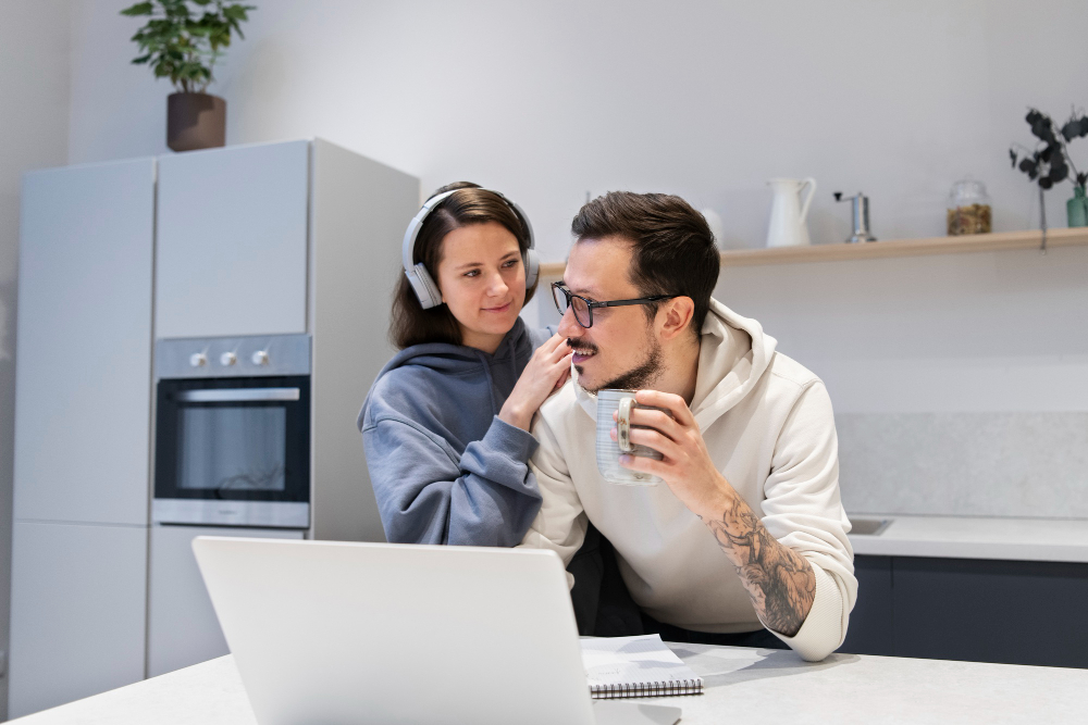 Lyncus household space for couples and partners